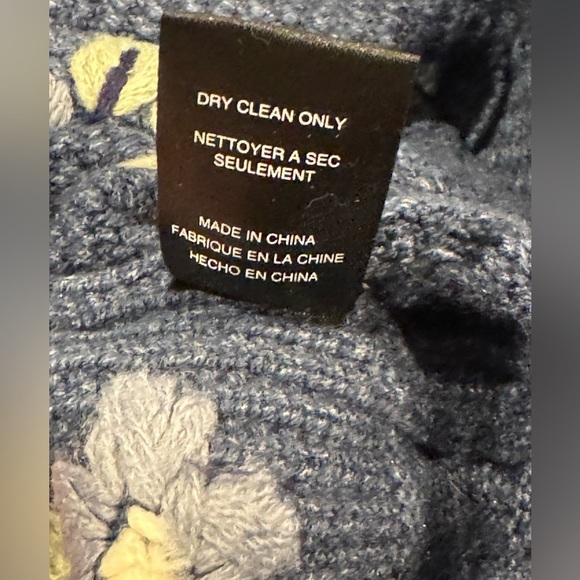 Women’s Allison New York Blue Floral Knit Button Up Cardigan: Size Small - Picture 8 of 9